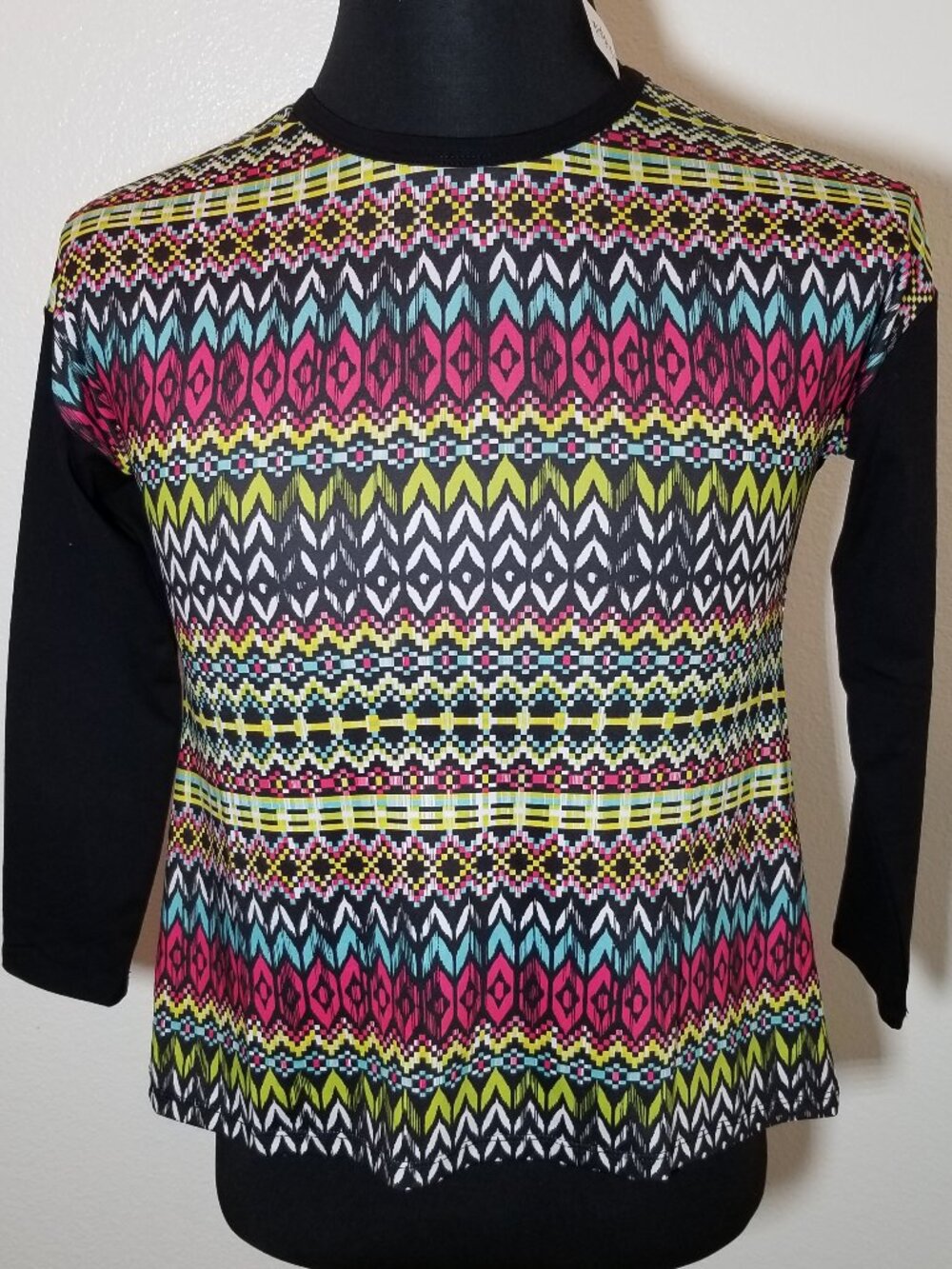 Kidpik Girls Dri-Fit Long Sleeve Shirt Multi Color Activewear Sports School NWT